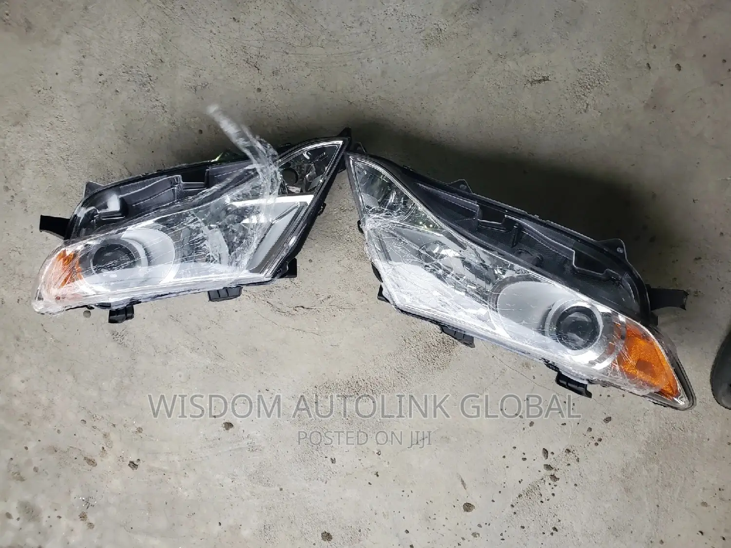 Headlights for Toyota Venza 2009-2013 Brand New One