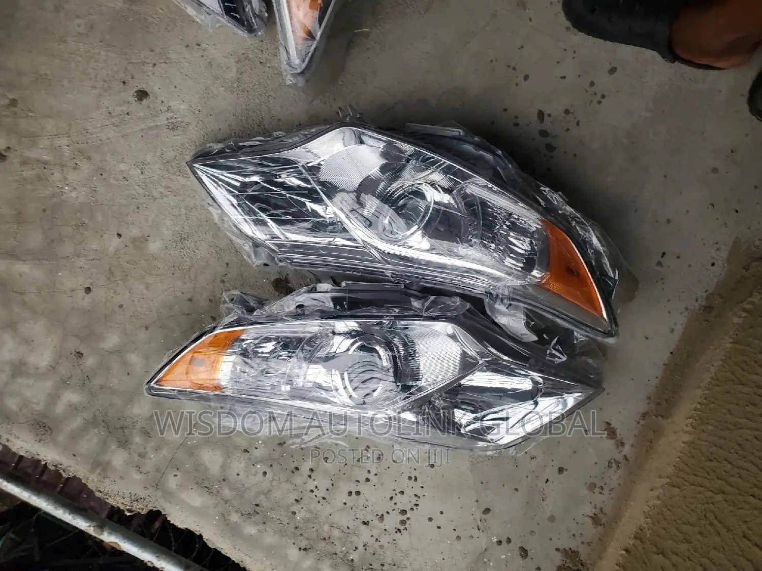Headlights For Toyota Camry 2012/2013 Xle Limited Edition