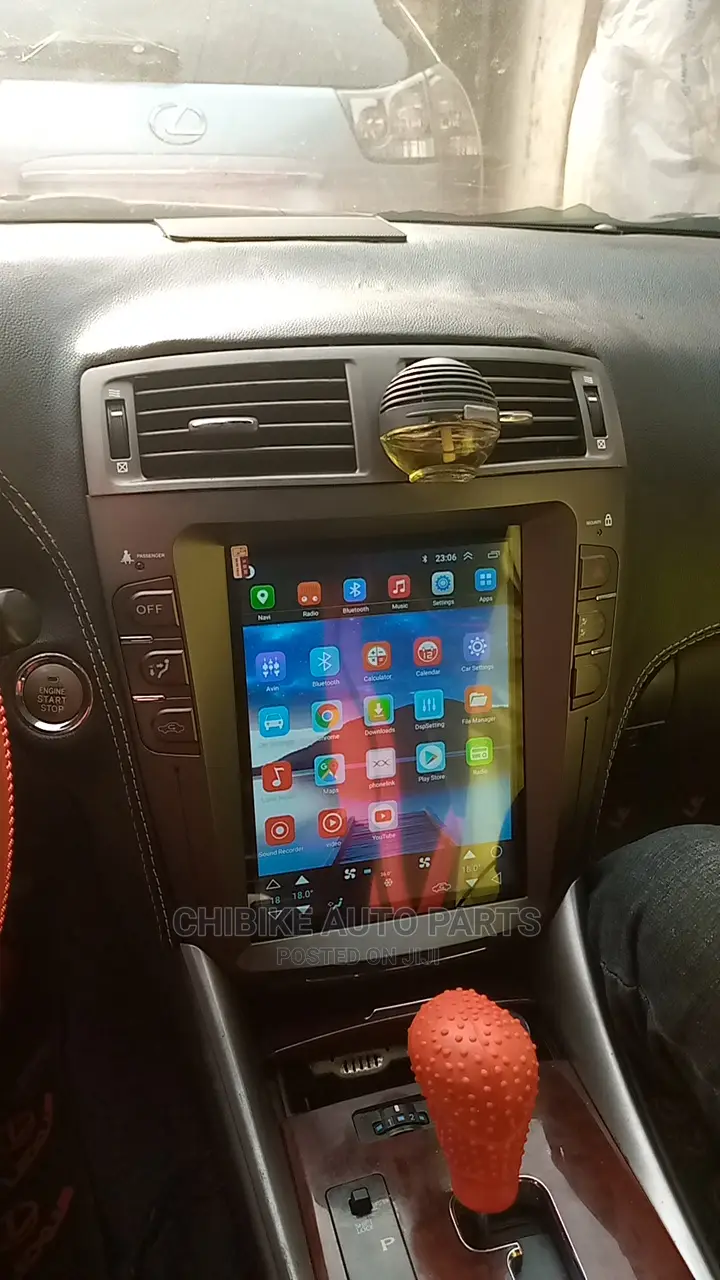 Is250/300 Tesla Android