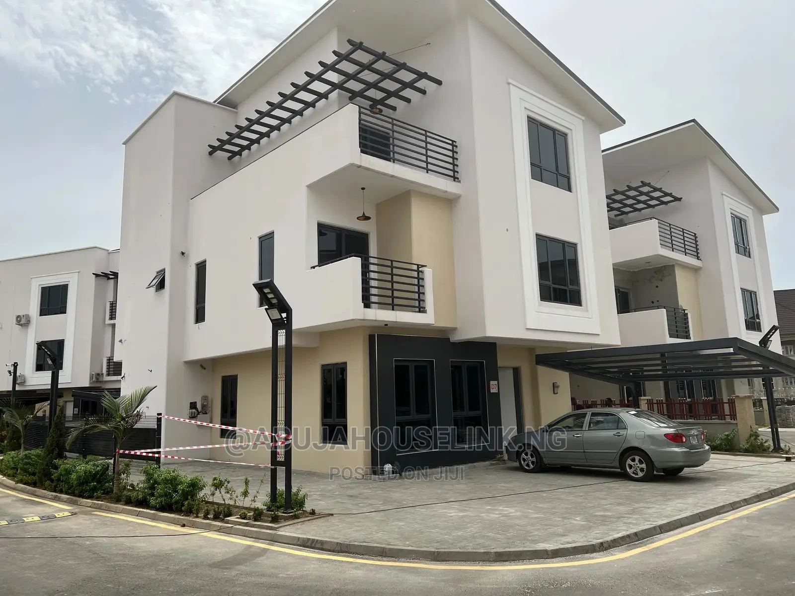5bdrm Duplex in Wuye District for sale