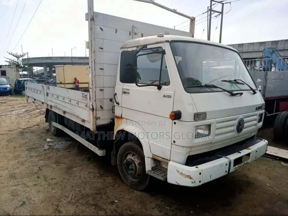 Volkswagen L80 Truck 2008 White