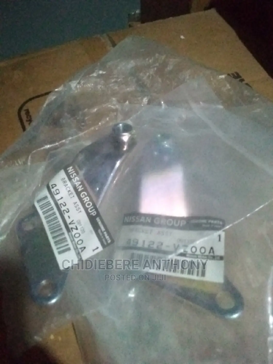 Original Power Steering Hanger Urvan 2005-13 Model,Available