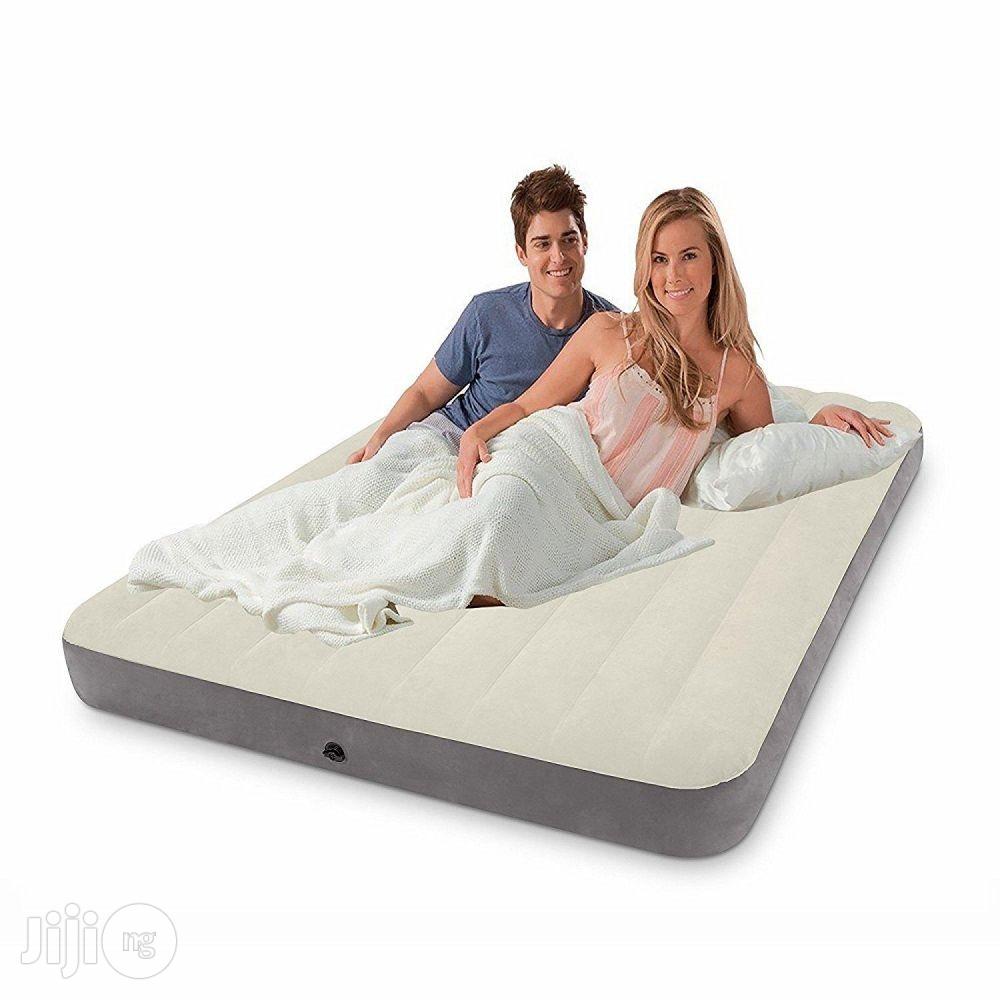 Intex Dura-Beam Standard Series Deluxe Single-High Airbed