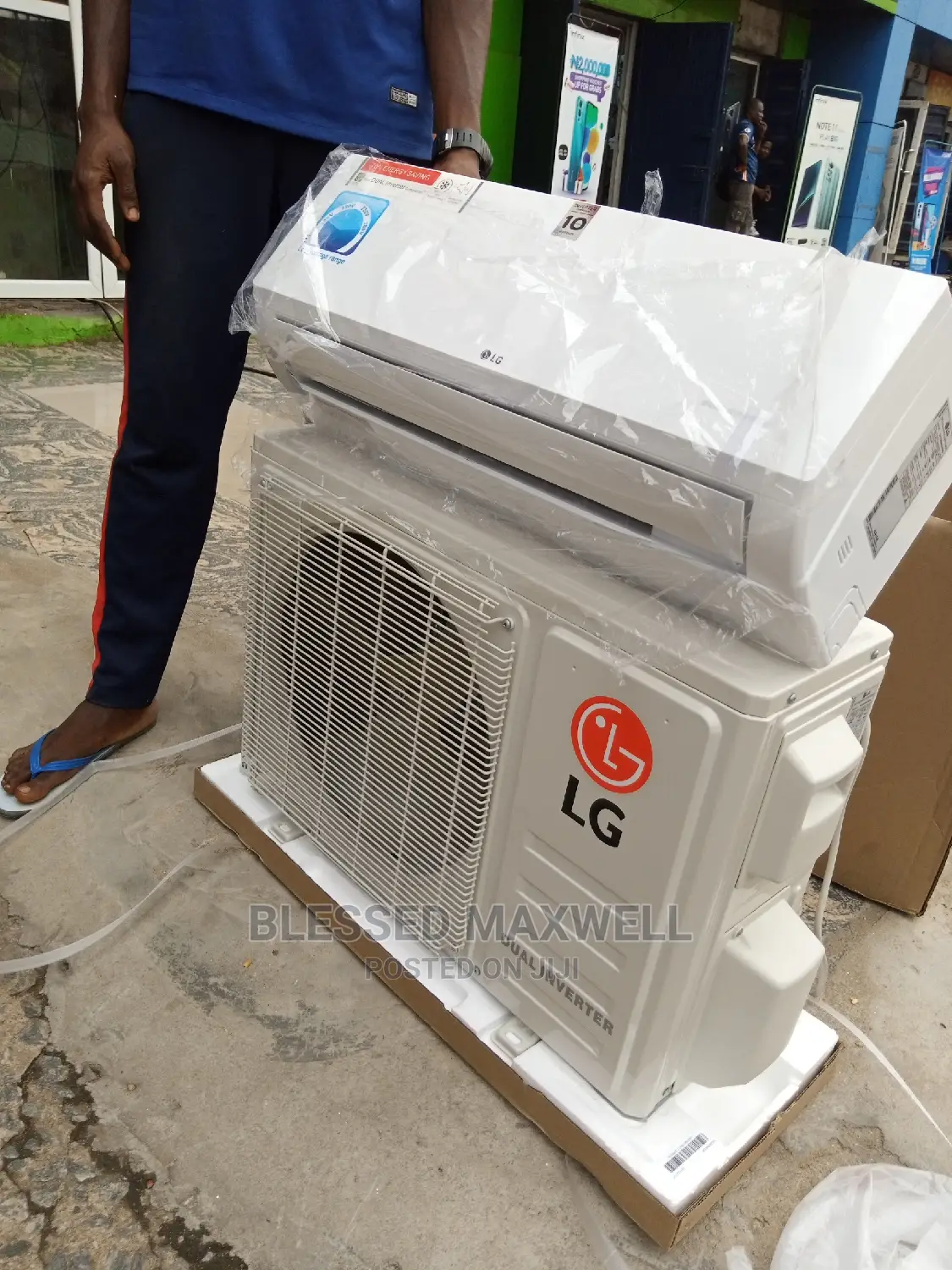LG 1.5HP Air Conditioner Inverter