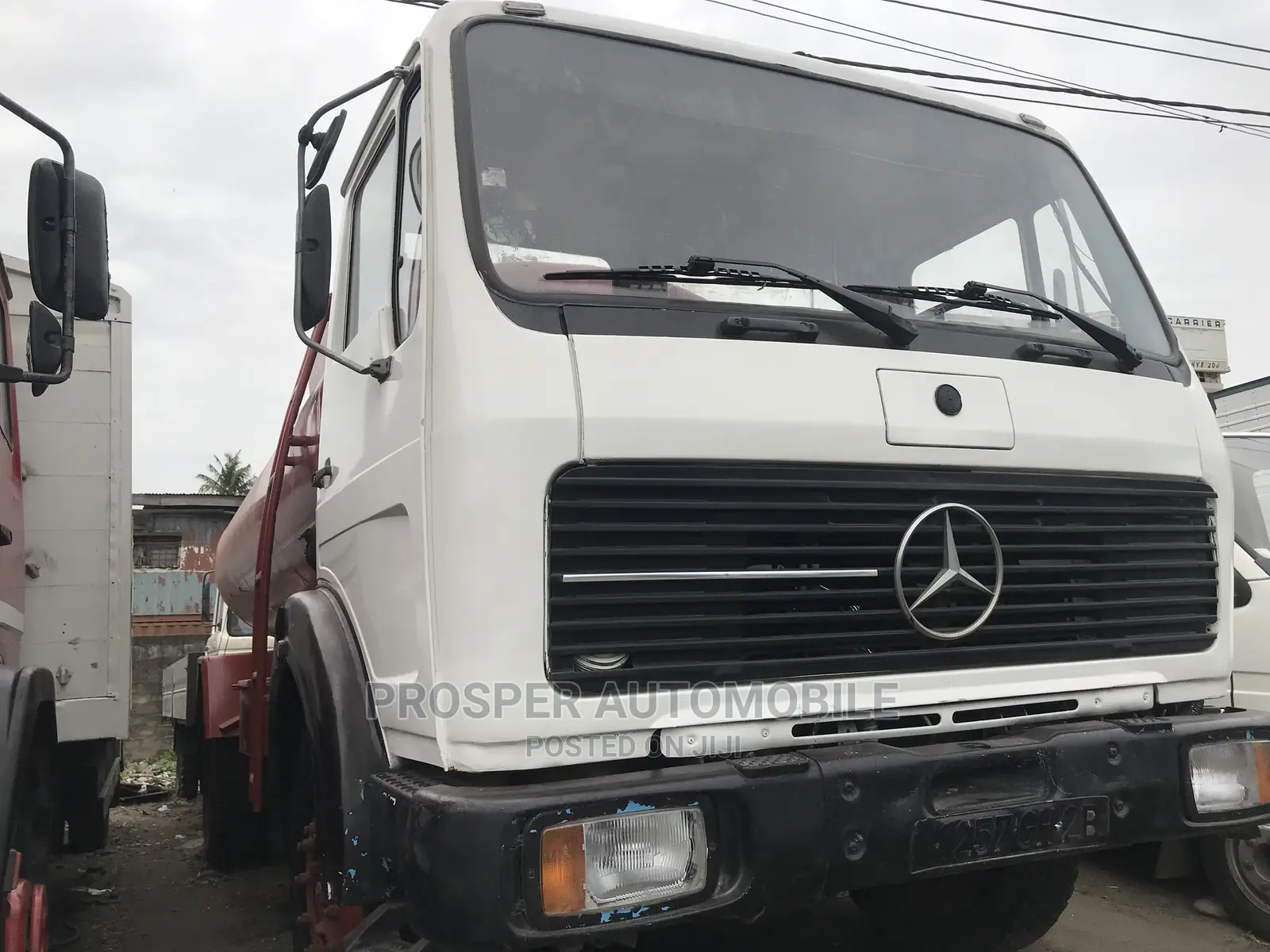Mercedes Benz Water Tank 2000 White