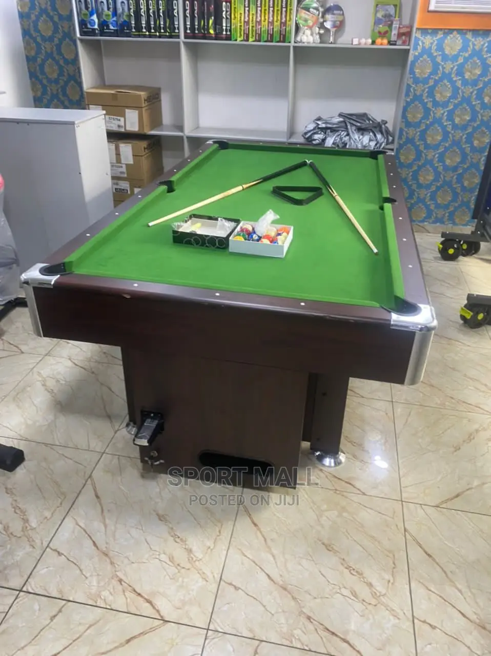 8ft Coin Operated Pool Table