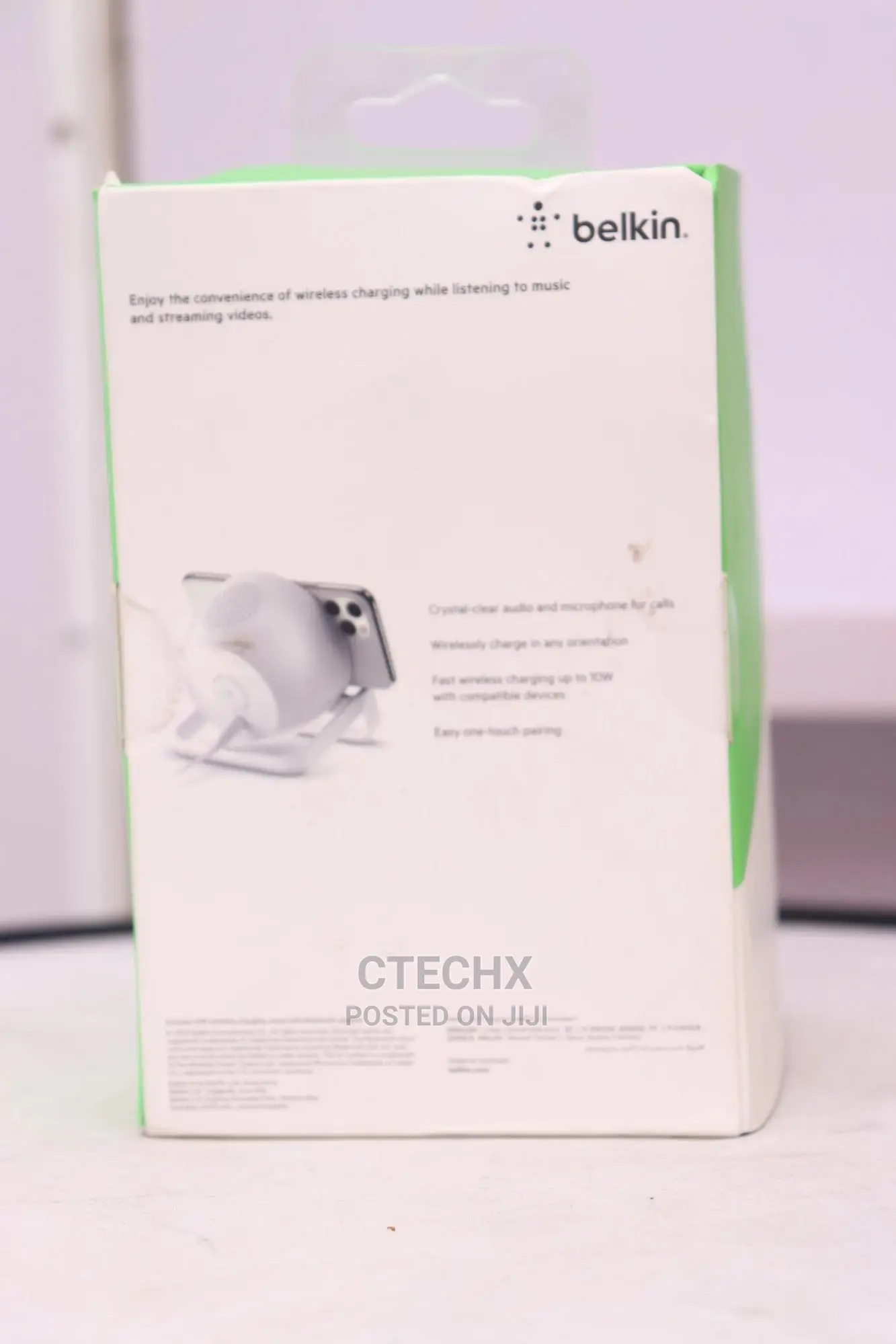 Belkin Wireless Charging Stand 10W + Bluetooth Speaker