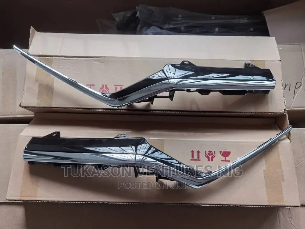 Headlight Crome 2015 Honda CR-V