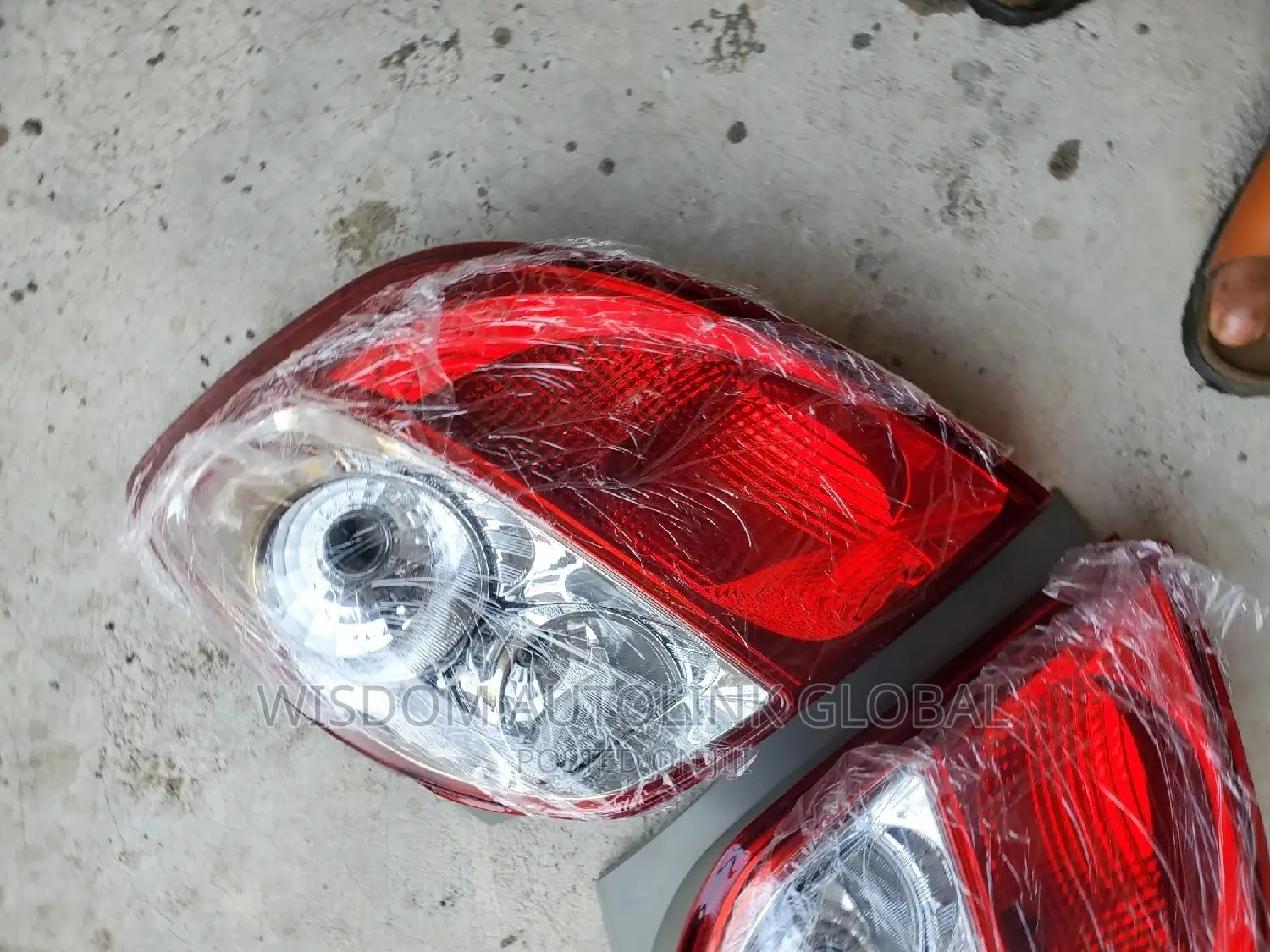 Rearlights For Toyota Matrix 2009-2011 New One