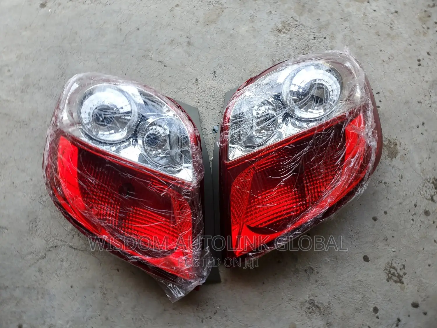 Rearlights For Toyota Matrix 2009-2011 New One
