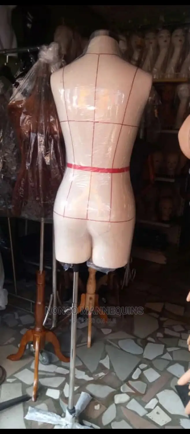 XL Size 10 Butterfly Professional Dressform Stand