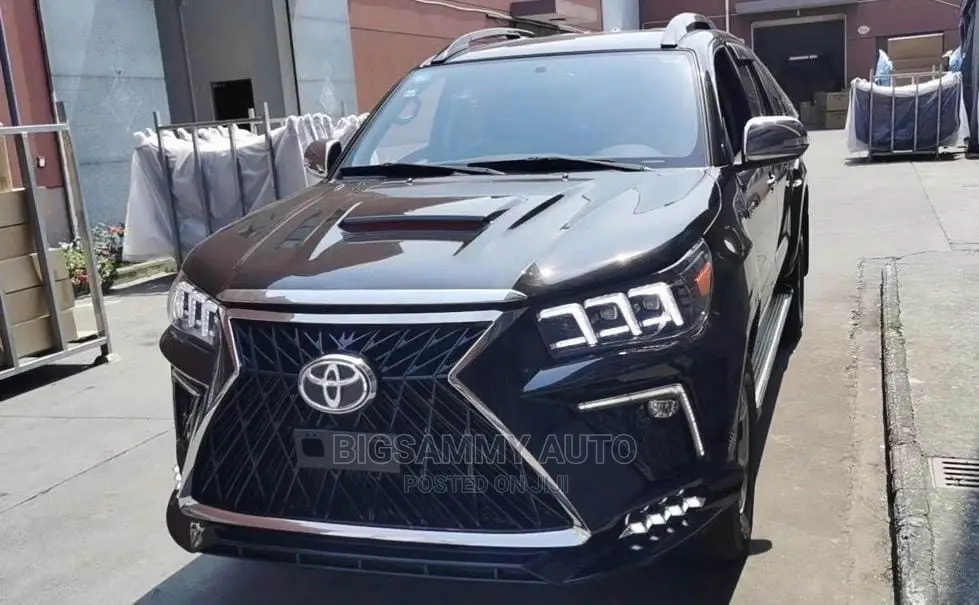 Complete Front Bumper for Hilux Lexus Face