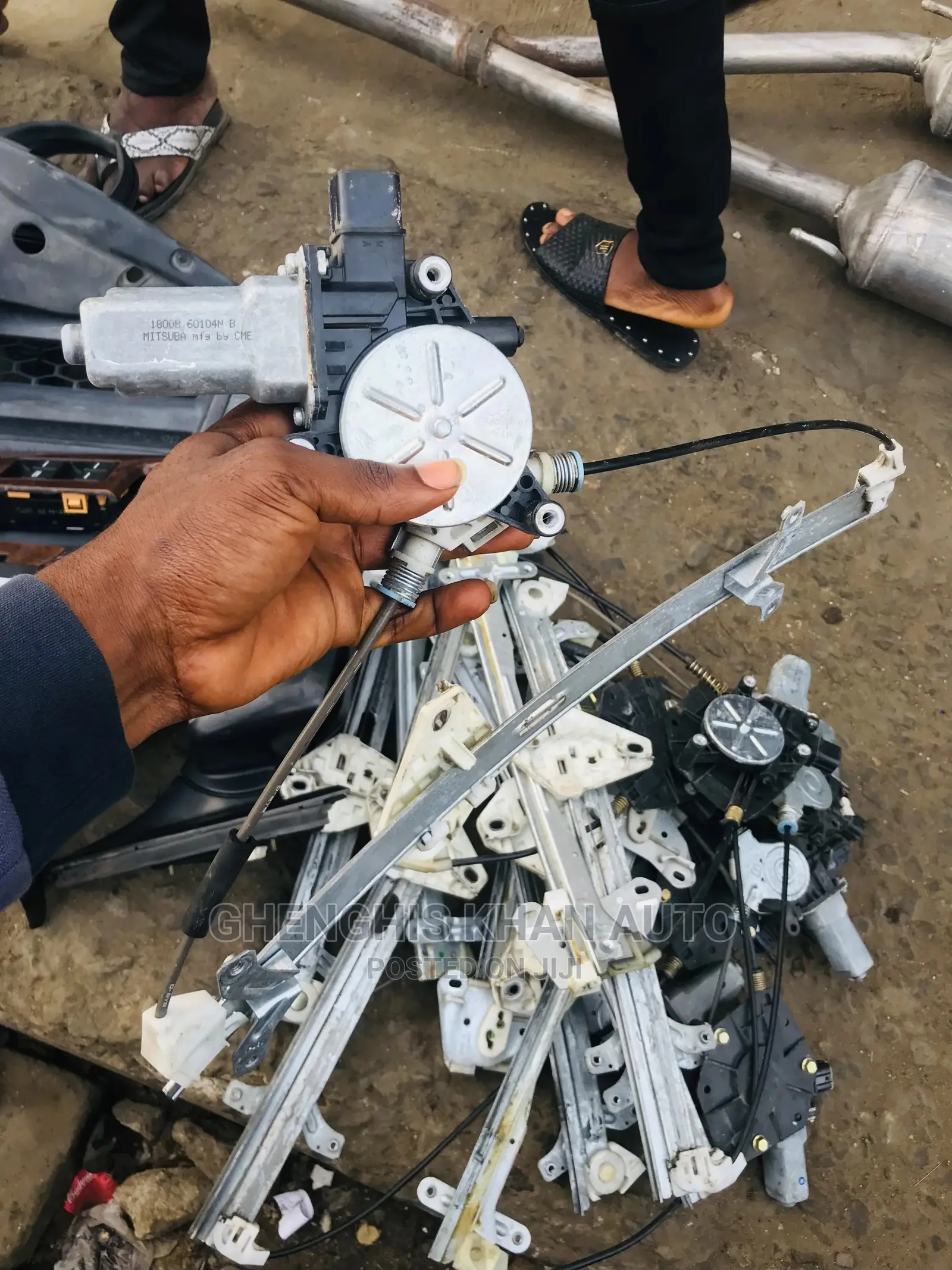Door Catcher and Engine Wyner All Honda