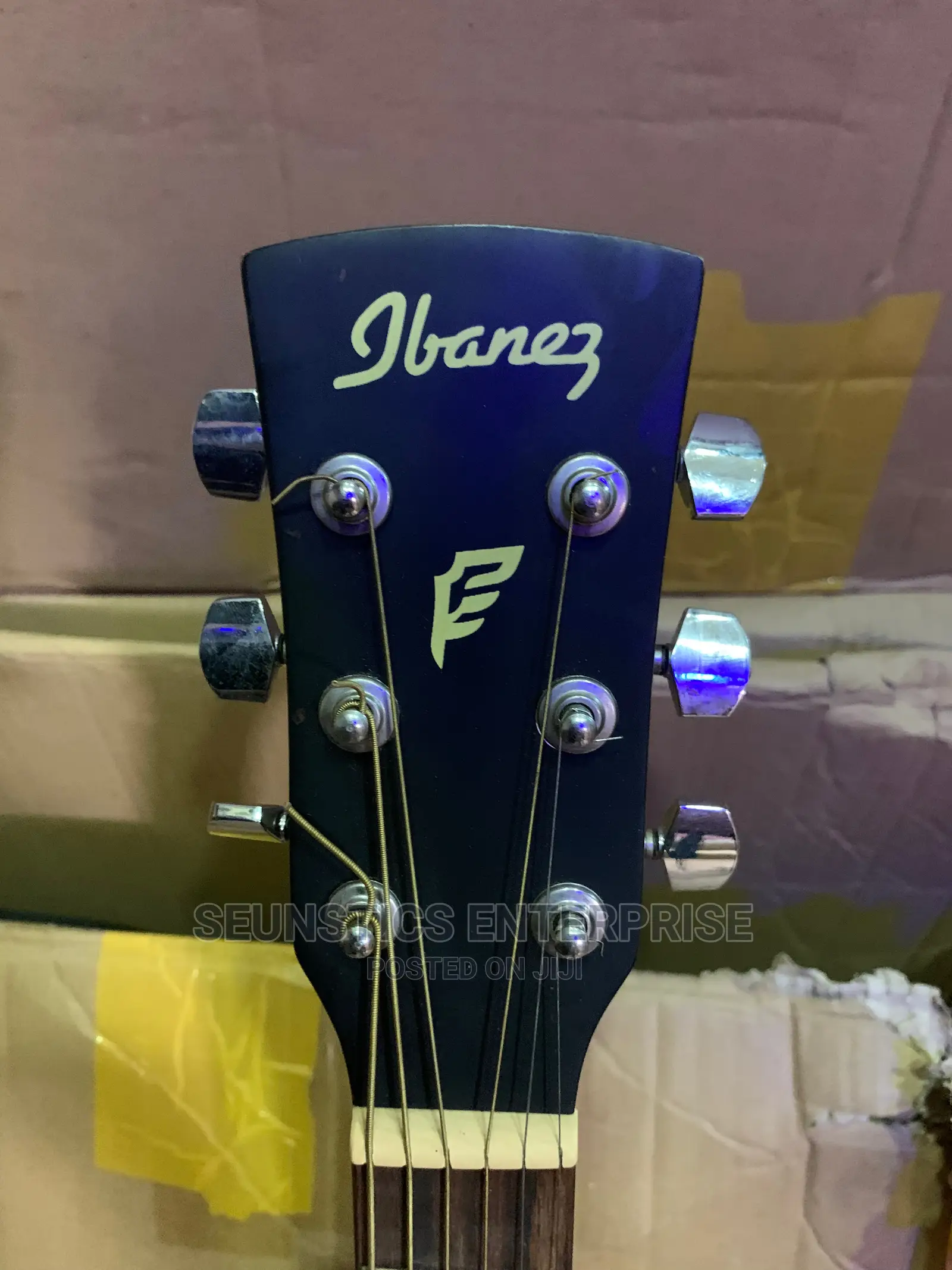 Ibanez Acoustic Guitar for Children/Teenagers