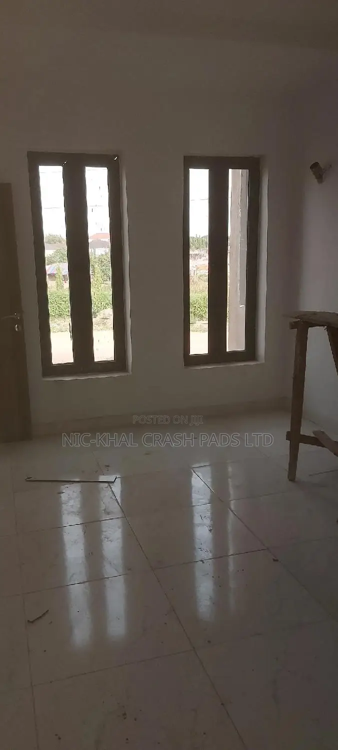 3bdrm Apartment in Crystal Apartments, Kado for sale