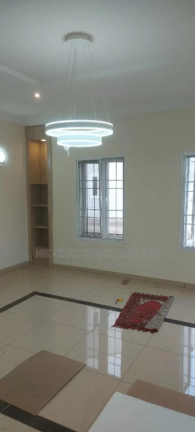 3bdrm Apartment in Katampe Extension for sale
