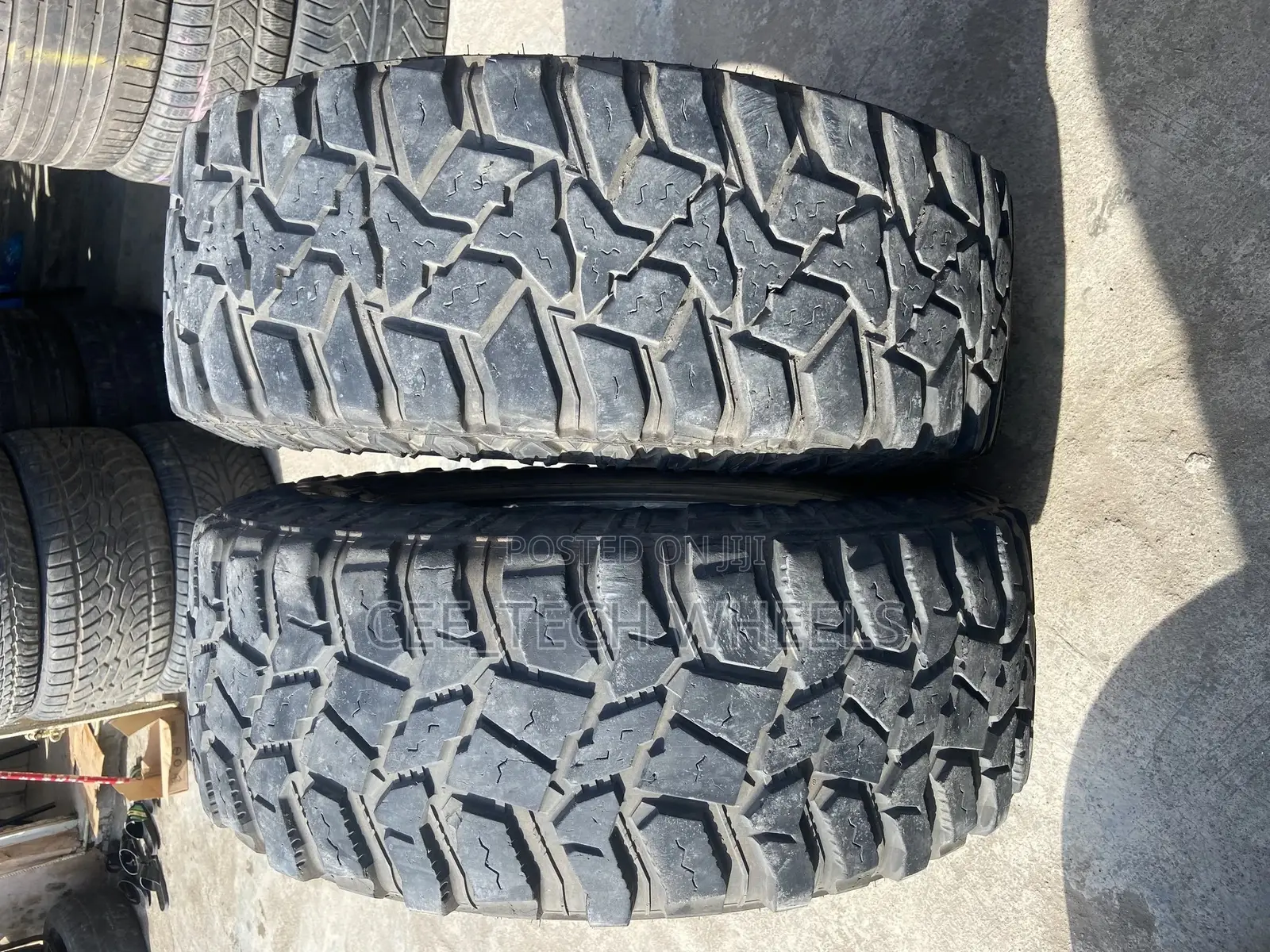 17/18 20 Inch Off-Road Tyre for Tundra, Tacoma Ford F-150