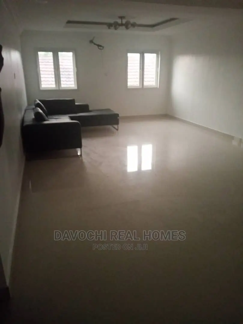 2bdrm Duplex in Lekki Phase One for rent