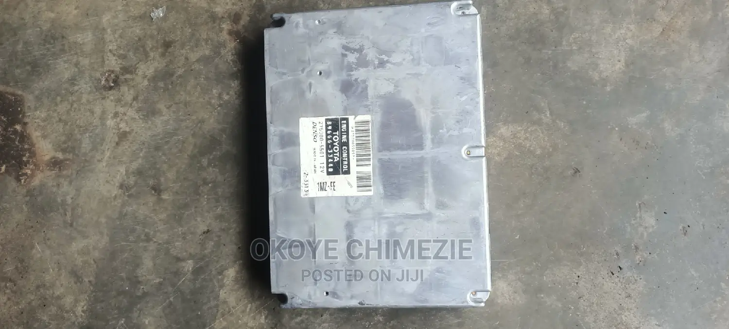 Lexus ES300 Brain Box