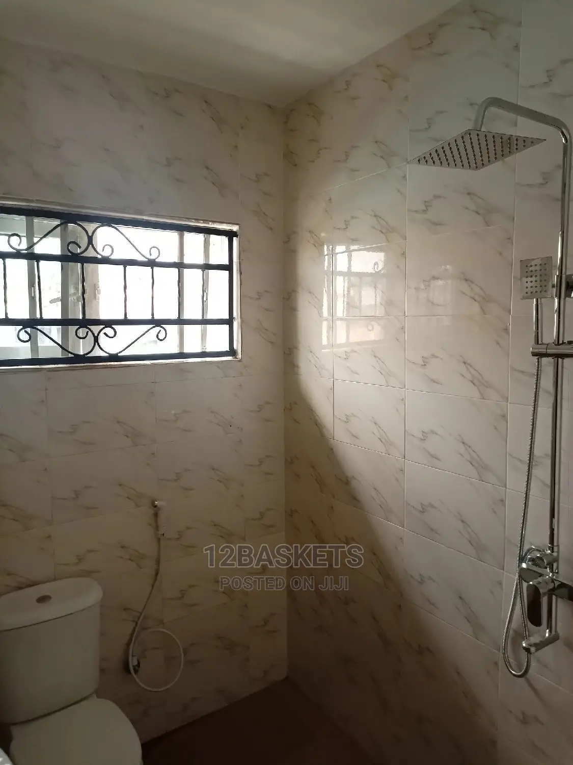 Furnished 5bdrm Duplex in Magodo Phase 1 for rent