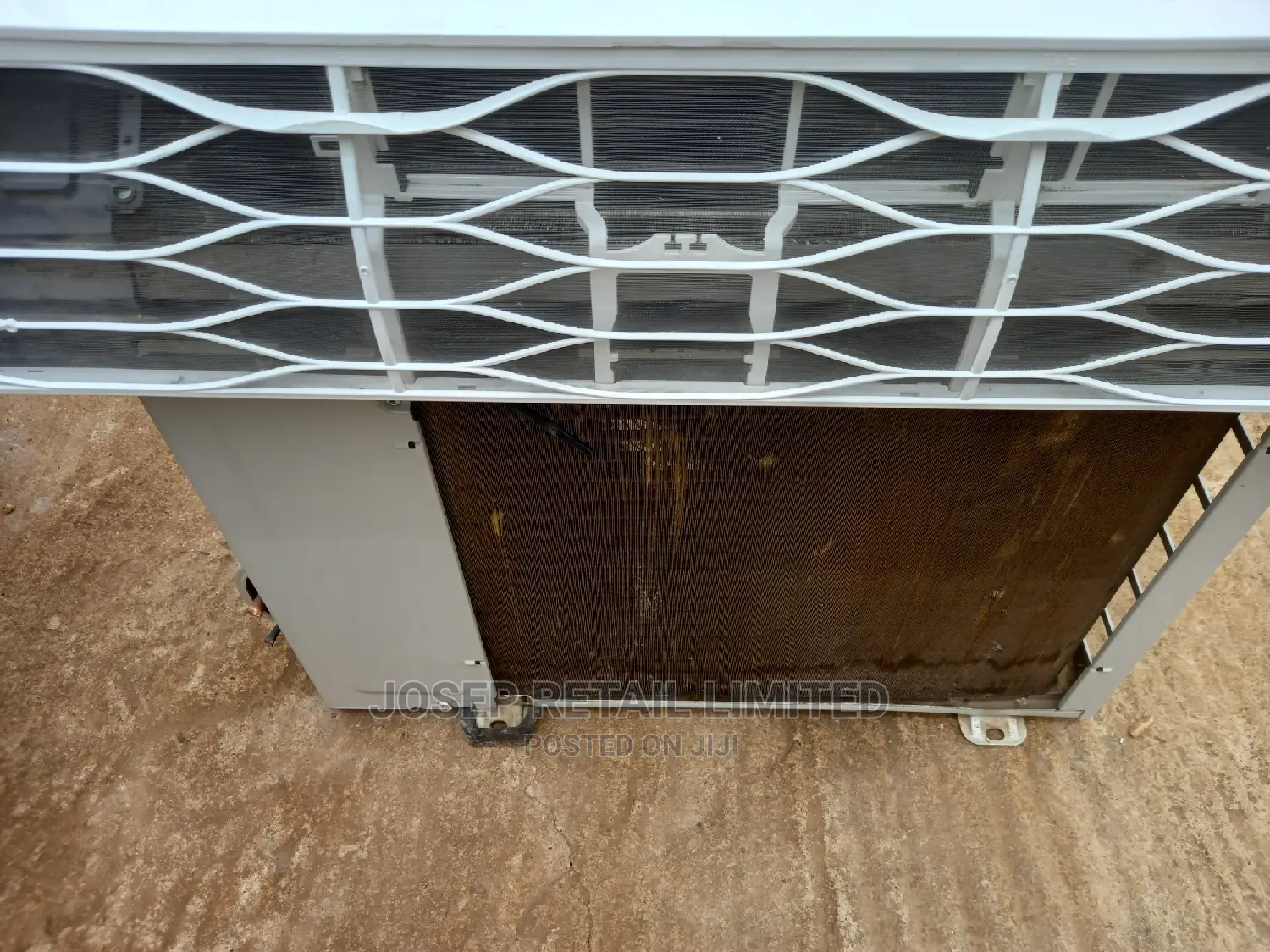 New 1.5HP LG Smart Dual Inverter Ac With Gas and Kit