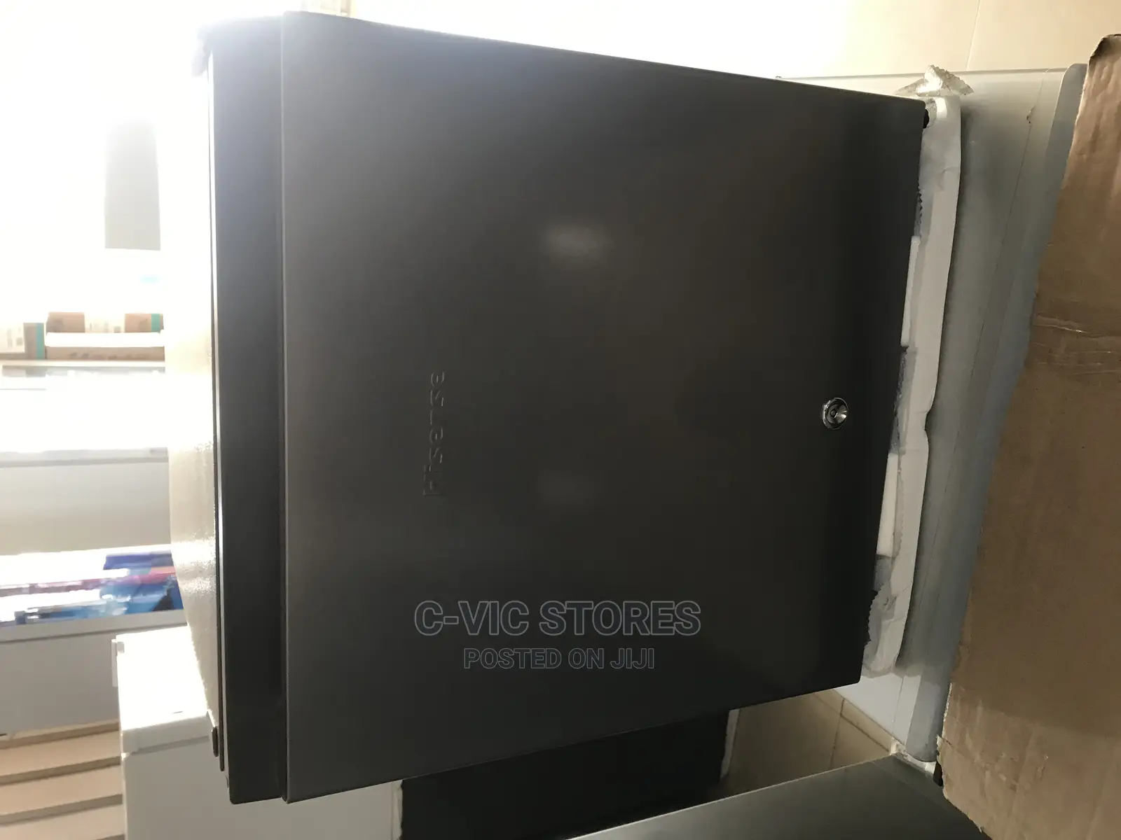 Hisense Bedside Fridge