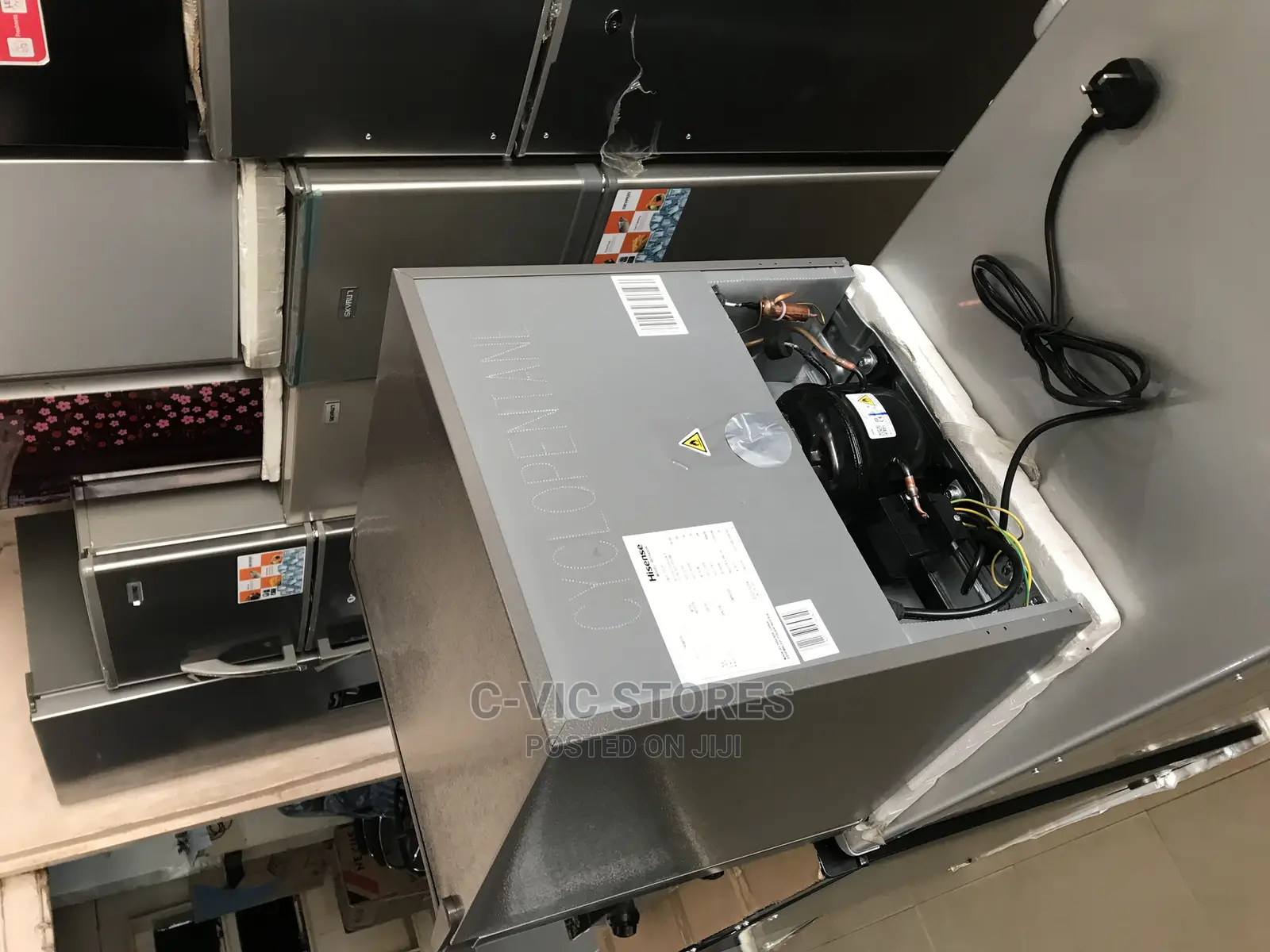 Hisense Bedside Fridge