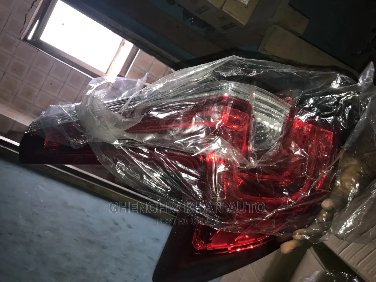Honda Replacement Parts, Rear Light 2017/18 Honda CR-V