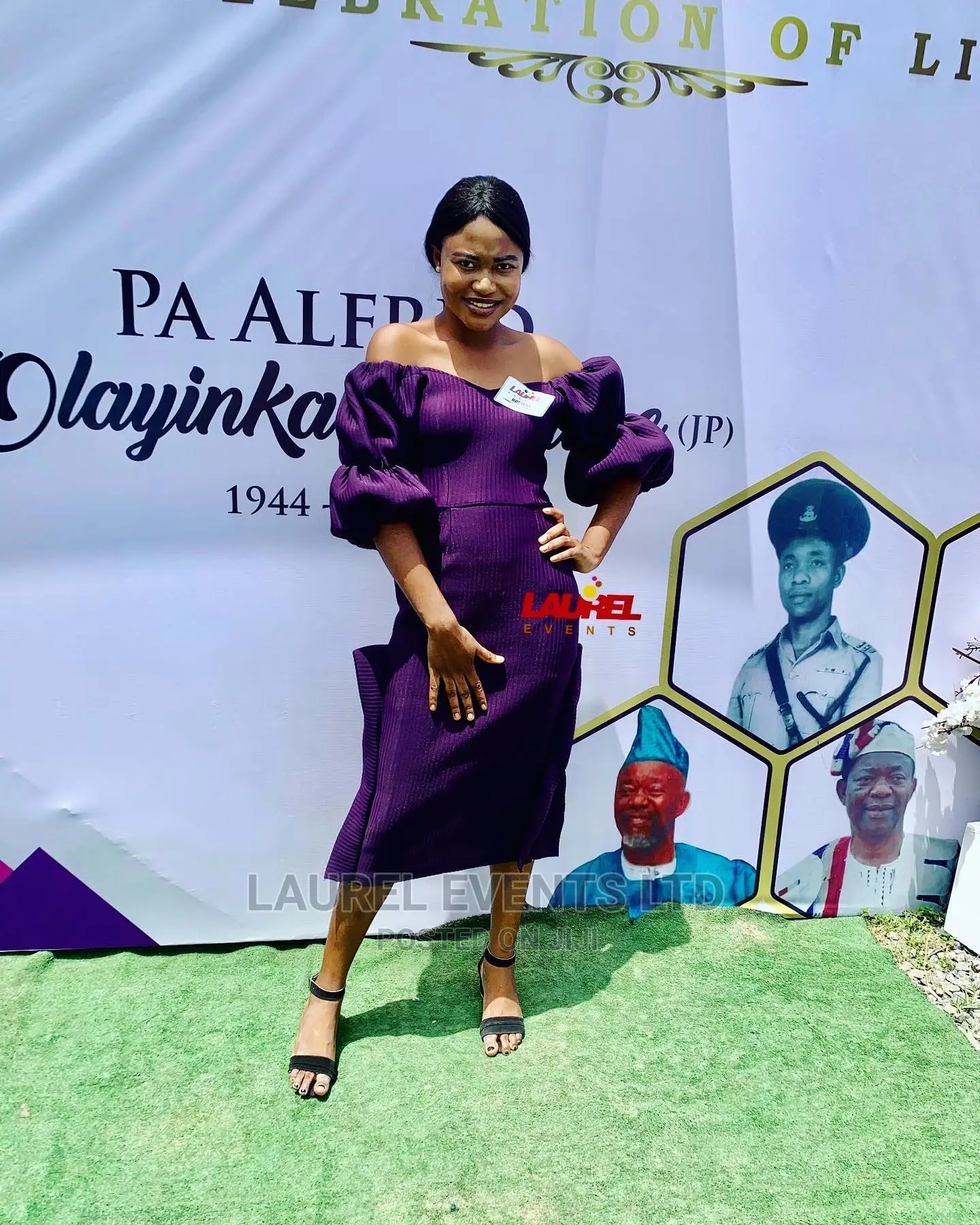 Ushers Hostesses for Your Parties. Weddings Birthday Burial