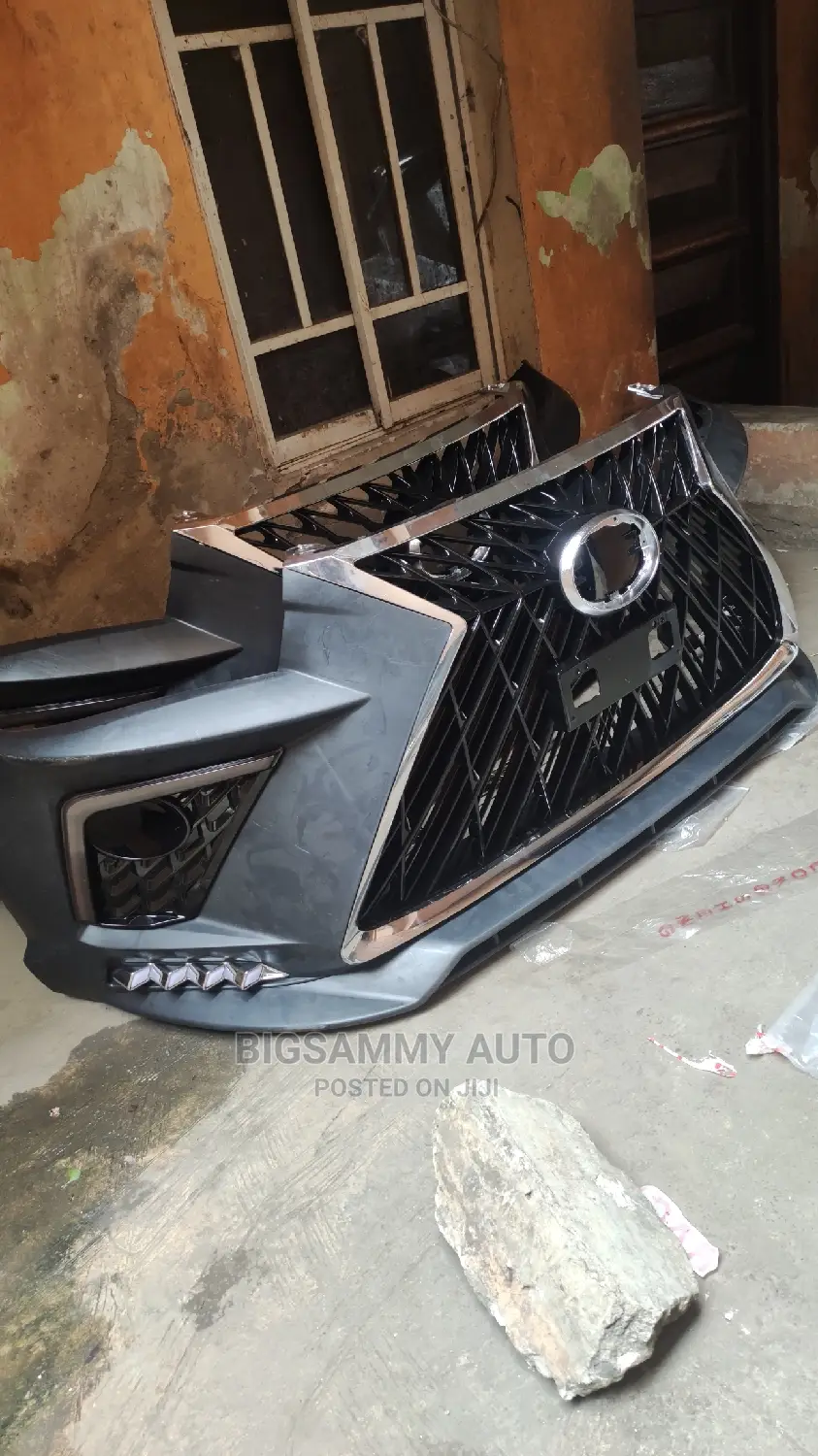 Hilux Lexus Face