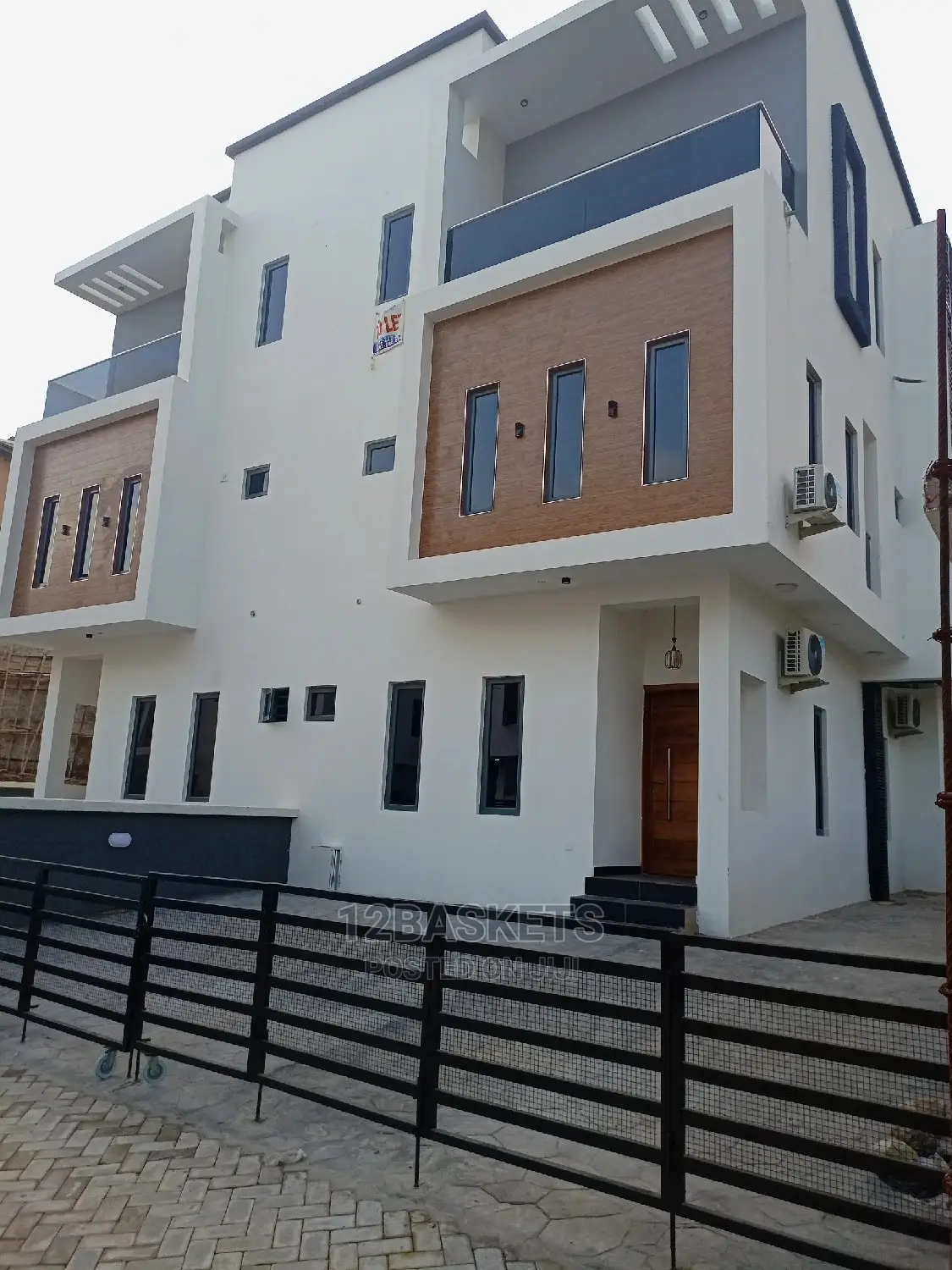 Furnished 4bdrm Duplex in Magodo Phase 2 for rent