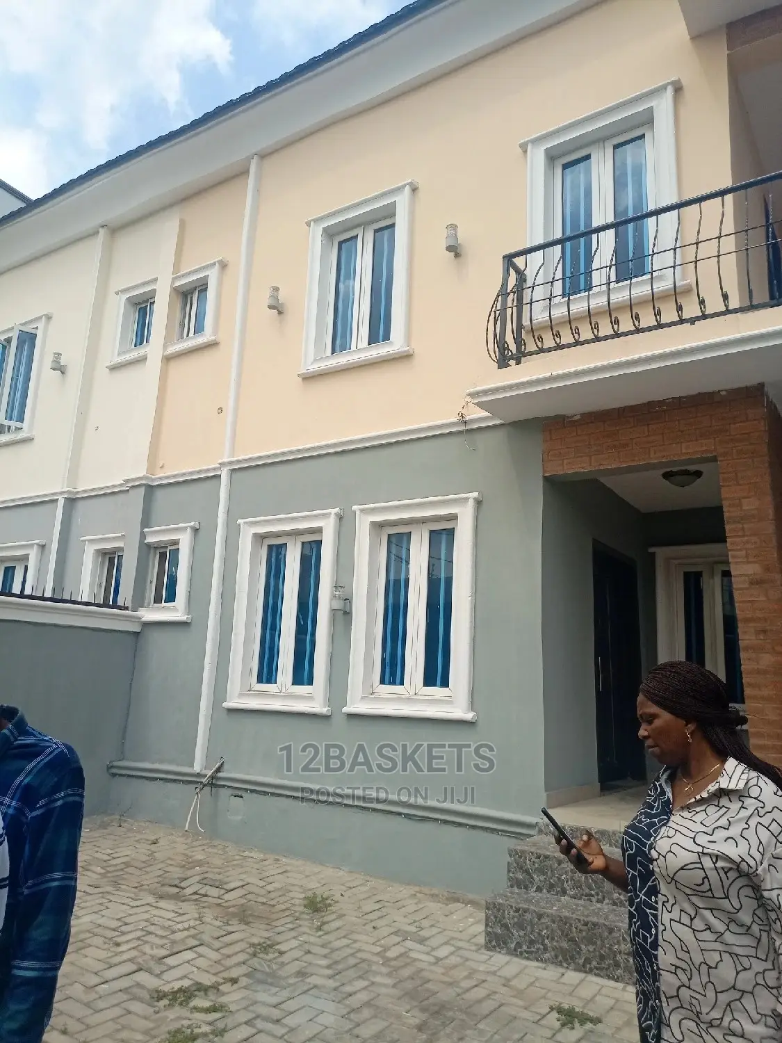 Furnished 4bdrm Duplex in Magodo Phase 2 for rent