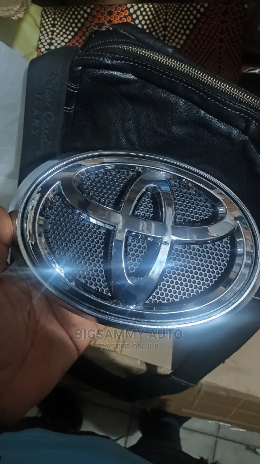 Toyota Logo for Hilux, Prado and Landcruiser