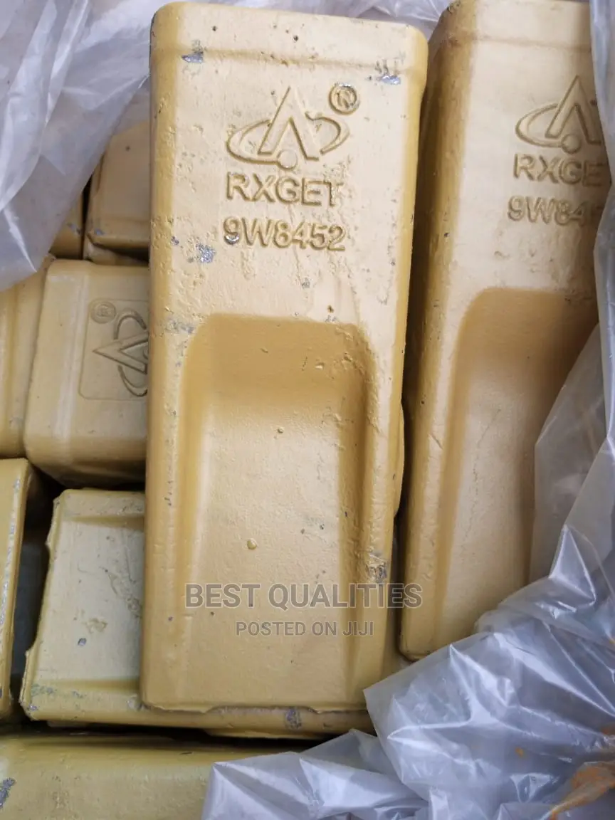 9W8452 (9W4452) Caterpillar Bucket Teeth