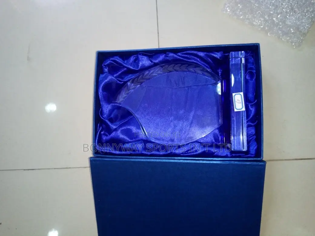Get All Types Of Award Glasses
