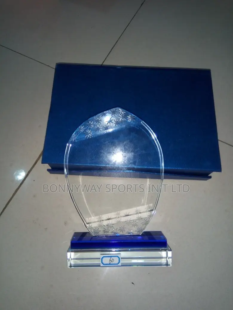 Get All Types Of Award Glasses