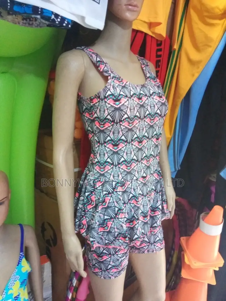 Ladies Swim Tronks