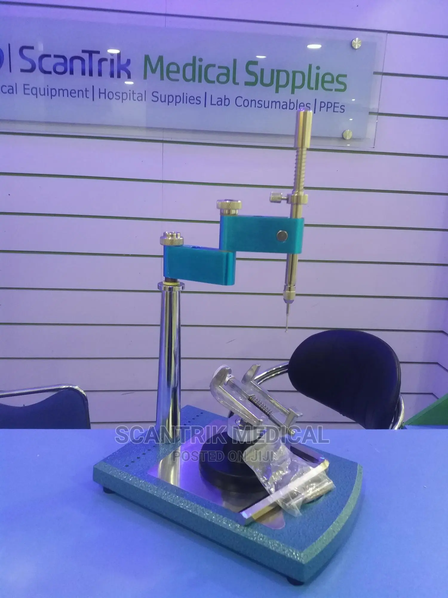 Adjustable Dental Lab Parallel Surveyor With Handpiece