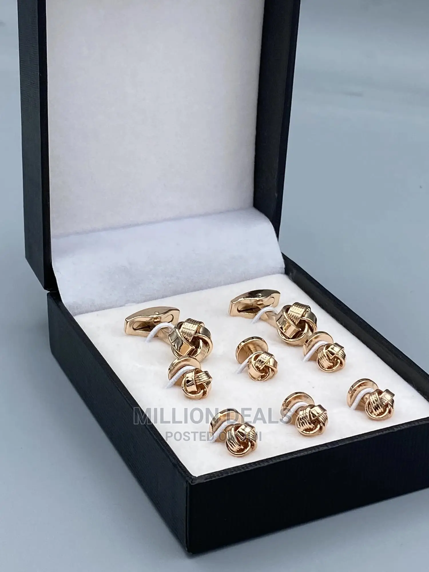 Simple Luxury Men’S Cuff Links Set