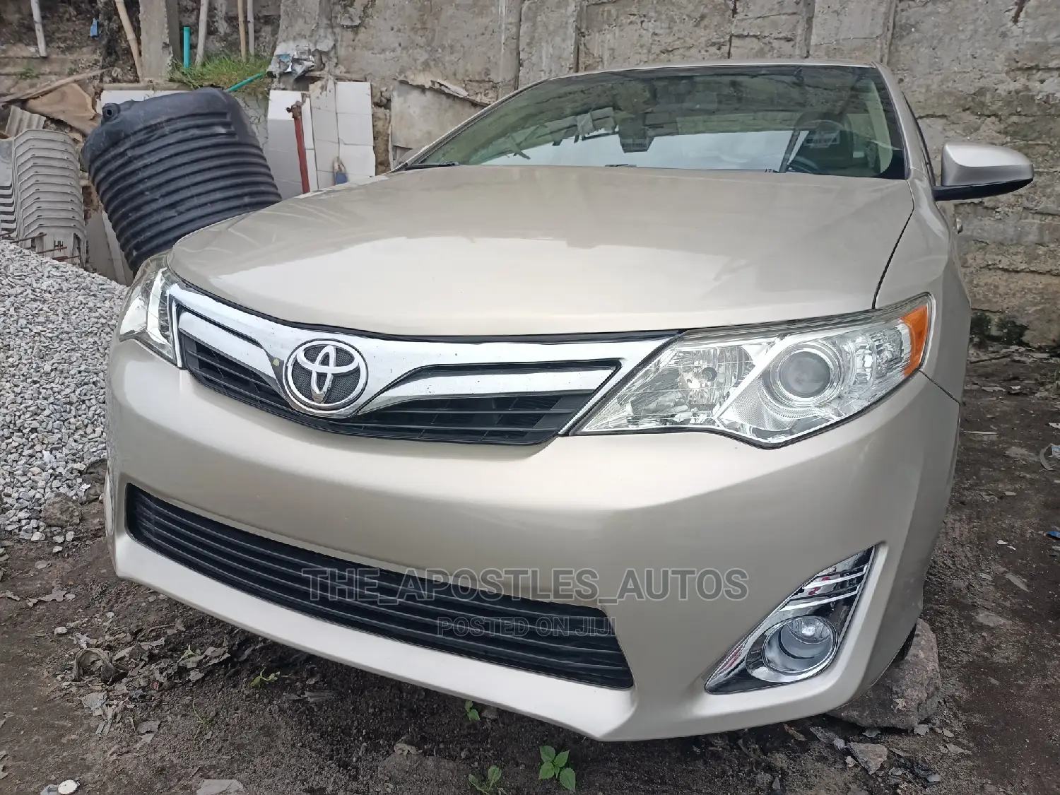 Toyota Camry 2014 Gold