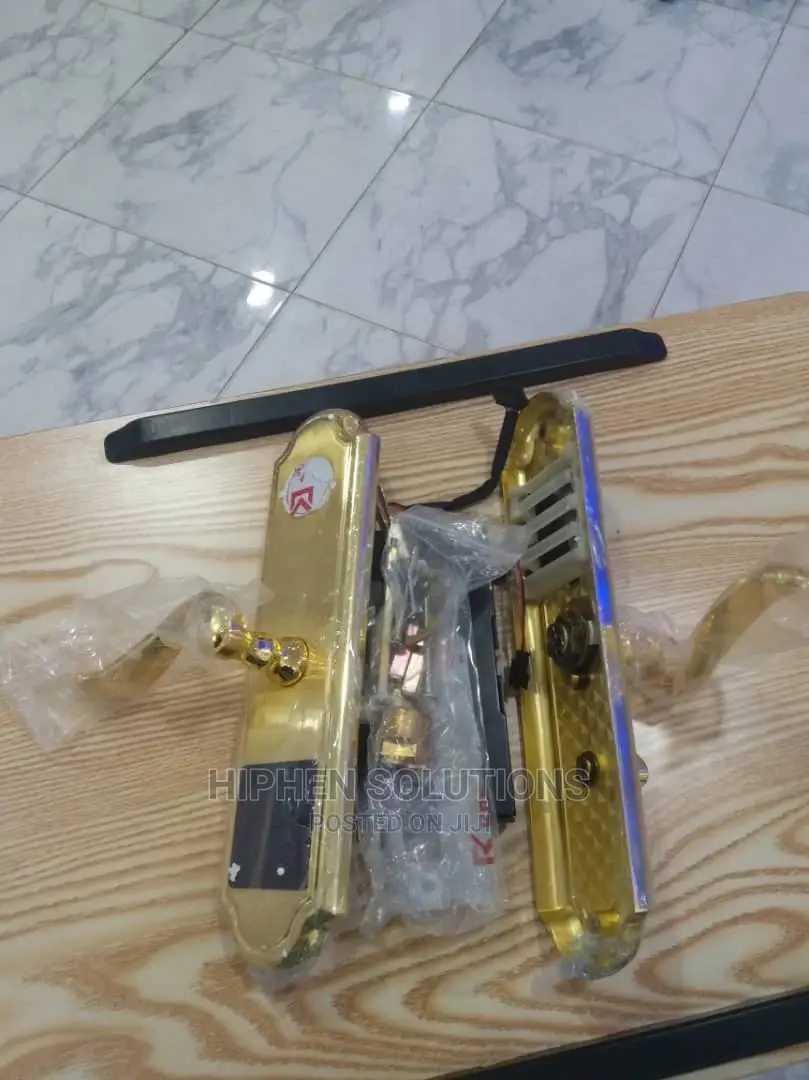 Low Power Consumption Golden Edge Card Lock System