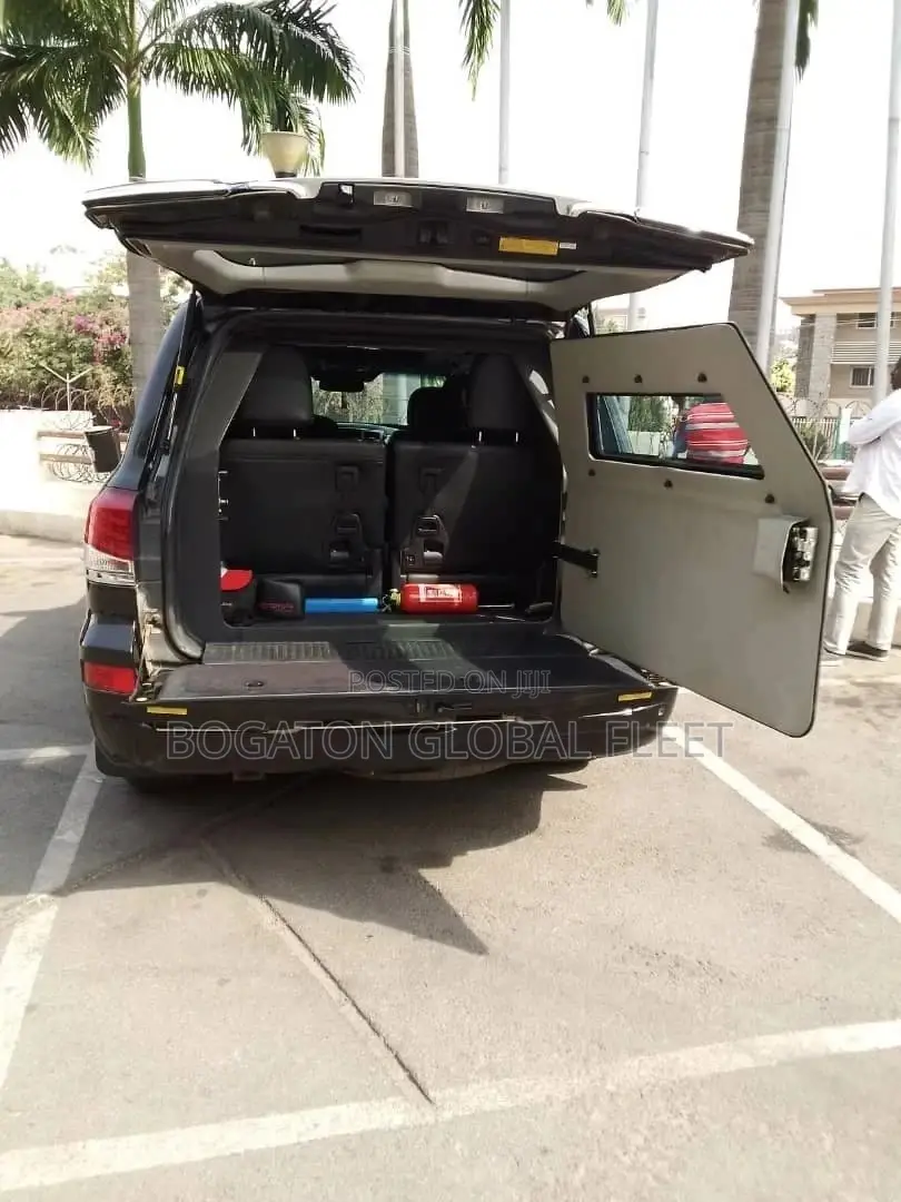 Bulletproof Lexus Lx570 for Rent