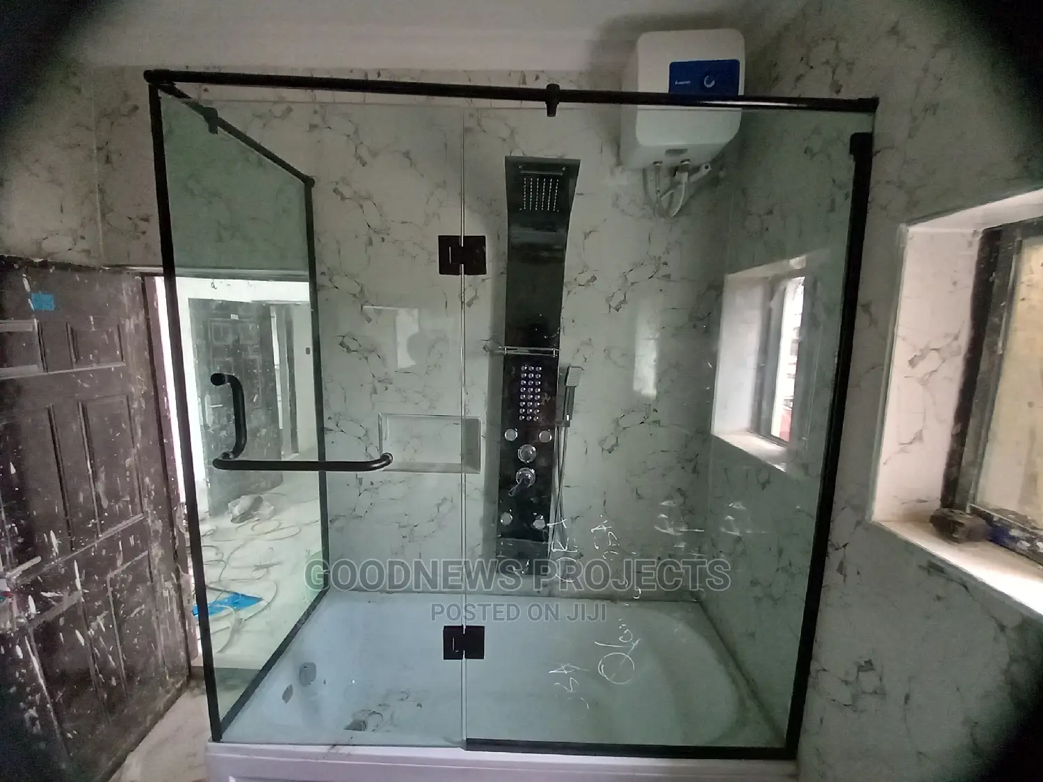 Black Hinge Shower Glass Cubicle