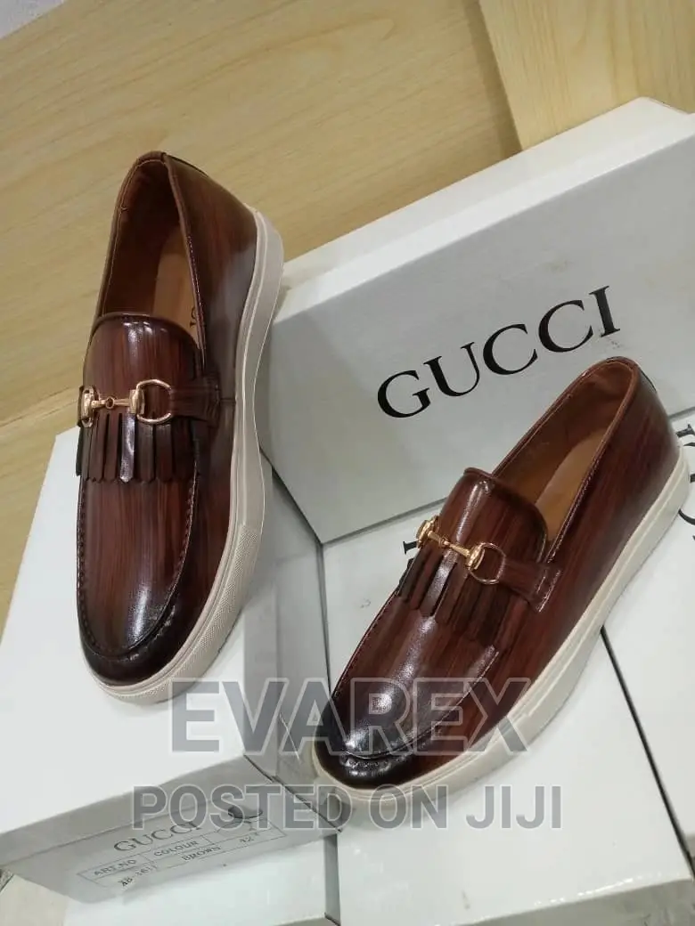 Gucci Designer Men Flat Shoe.