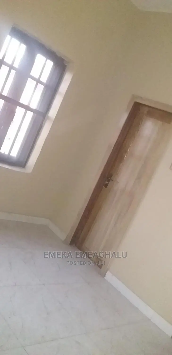 4bdrm Duplex in Off Ogui Road, Enugu for sale