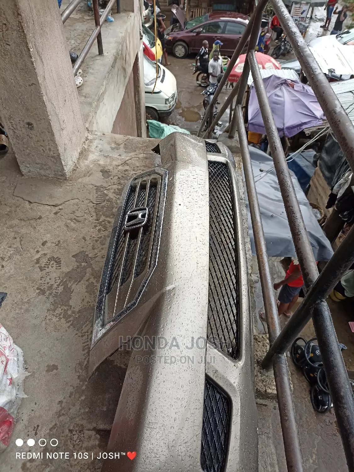 Front Bumper and Grille 2003 -2018 Honda Odyssey.
