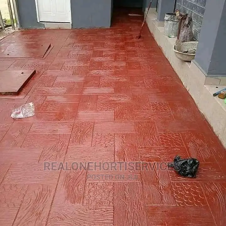 Exclusive Concrete Stamping Floor (Polish and Un Polish)