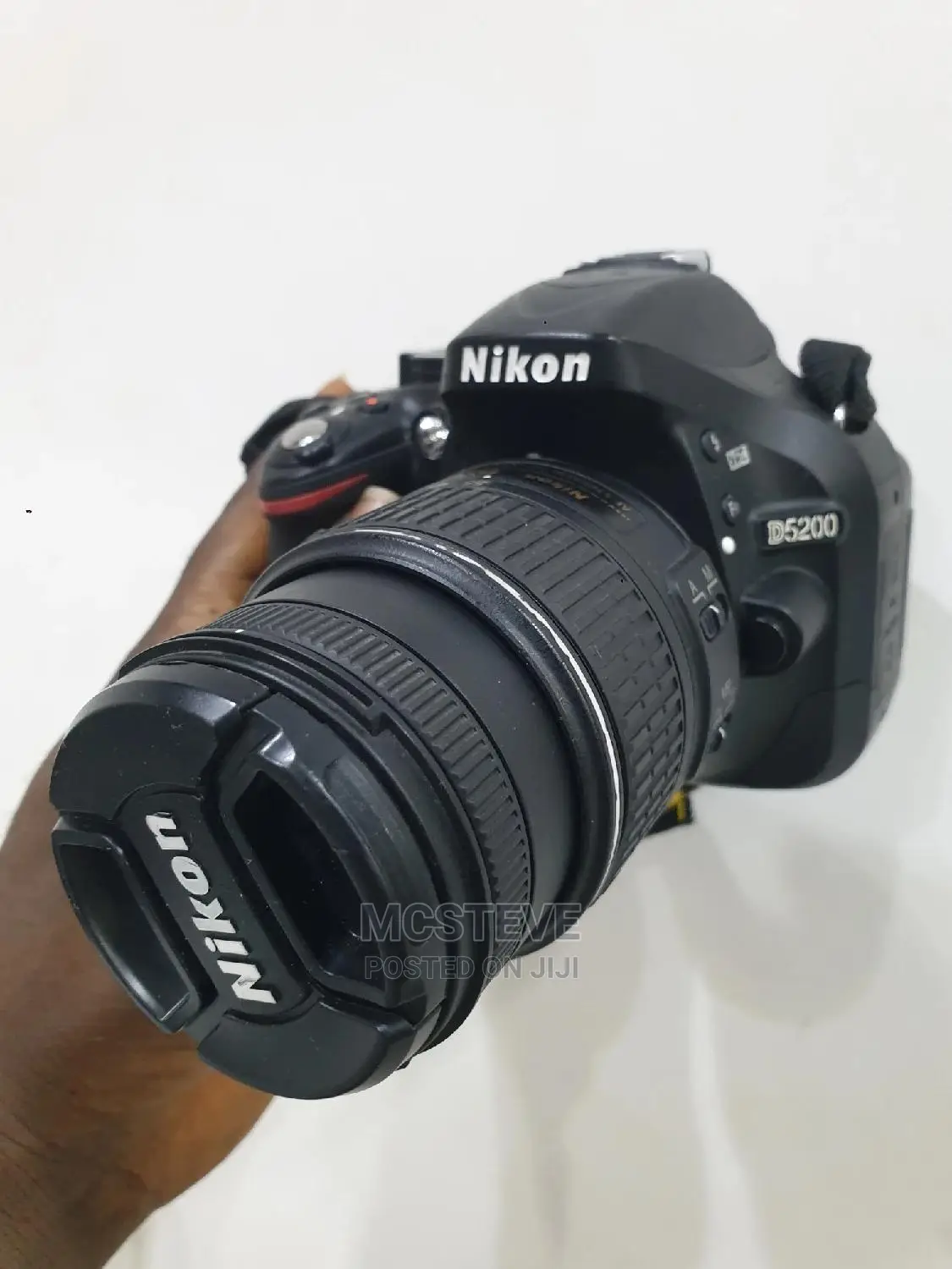 Nikon D5200 DSLR Camera
