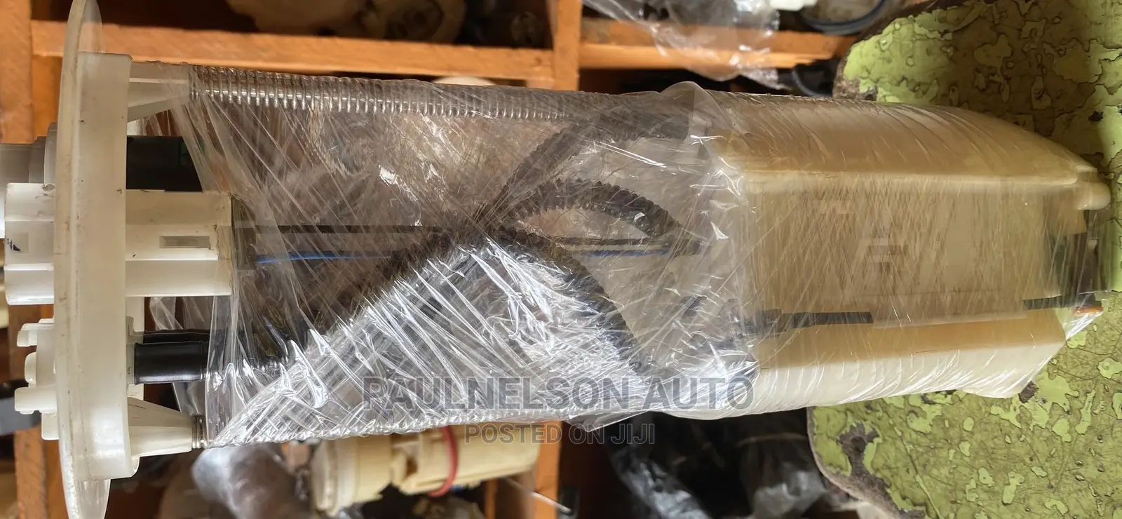 Complete Land Cruiser Fuel Pump Three Mouth