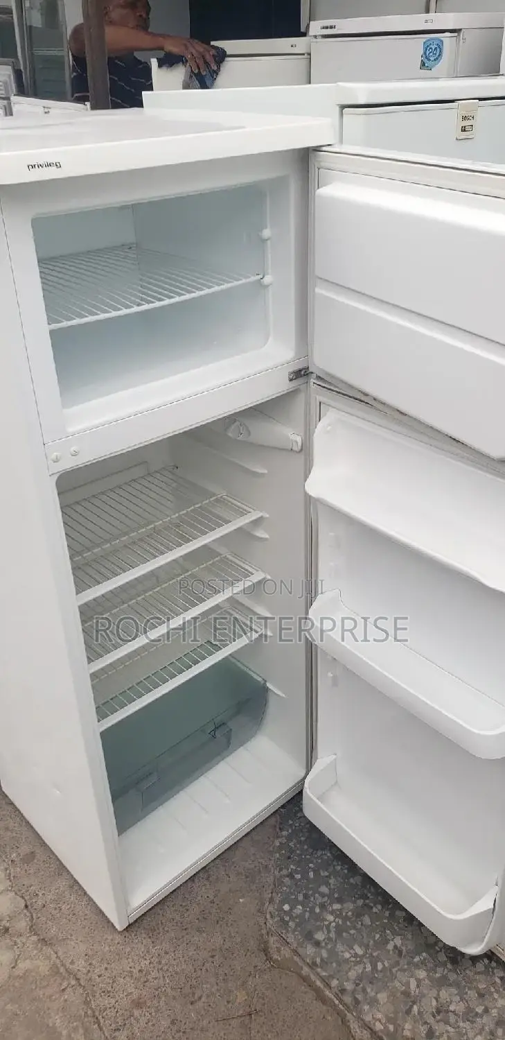 Fridge With Freezer